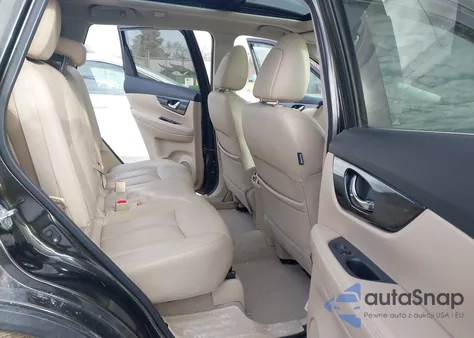 2015 Nissan Rogue z USA, uszkodzony, nr VIN 5N1AT2MV6FC838923